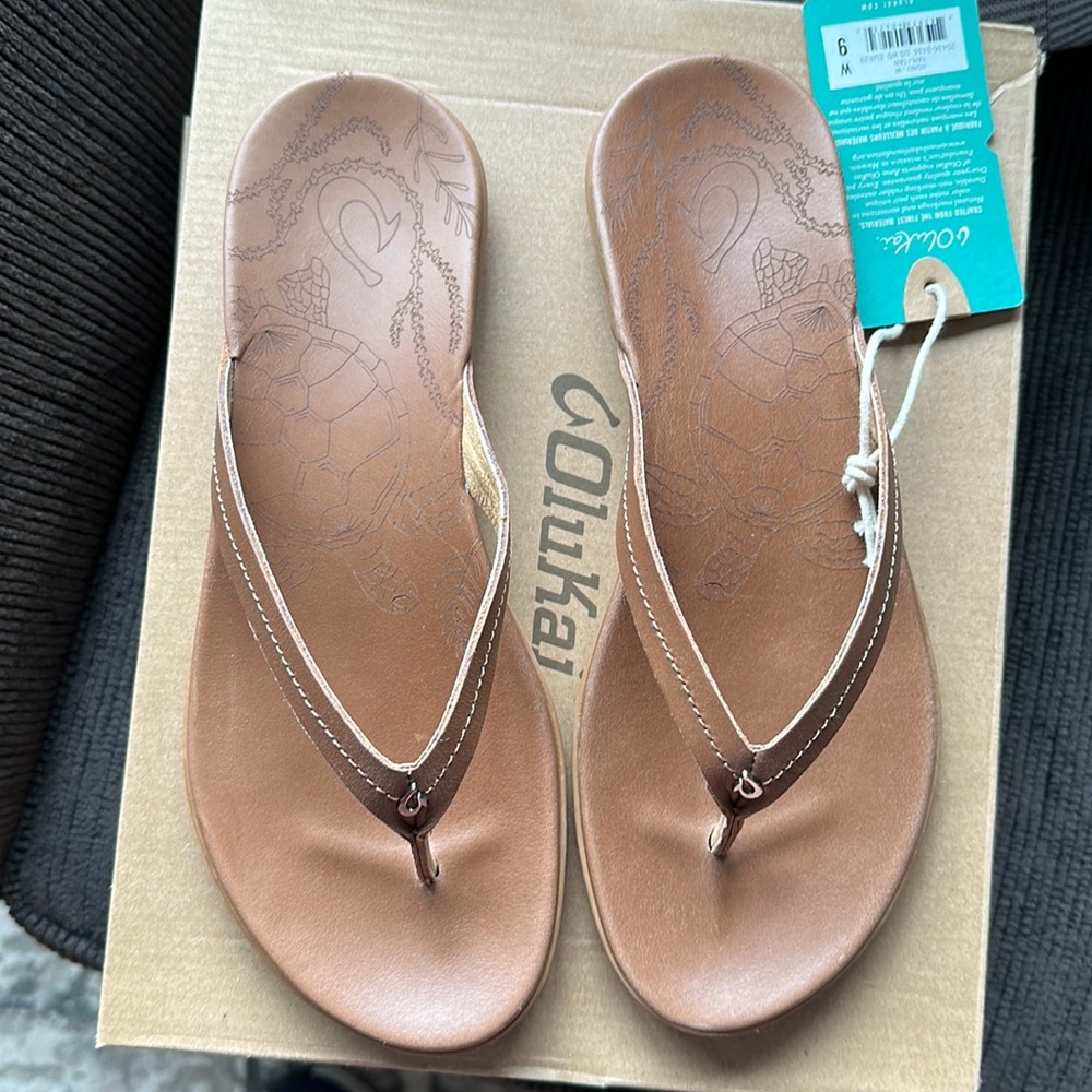Olukai sandals
